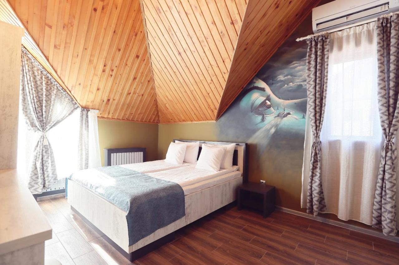 Dezire Guesthouse Baile 1 Mai Ngoại thất bức ảnh