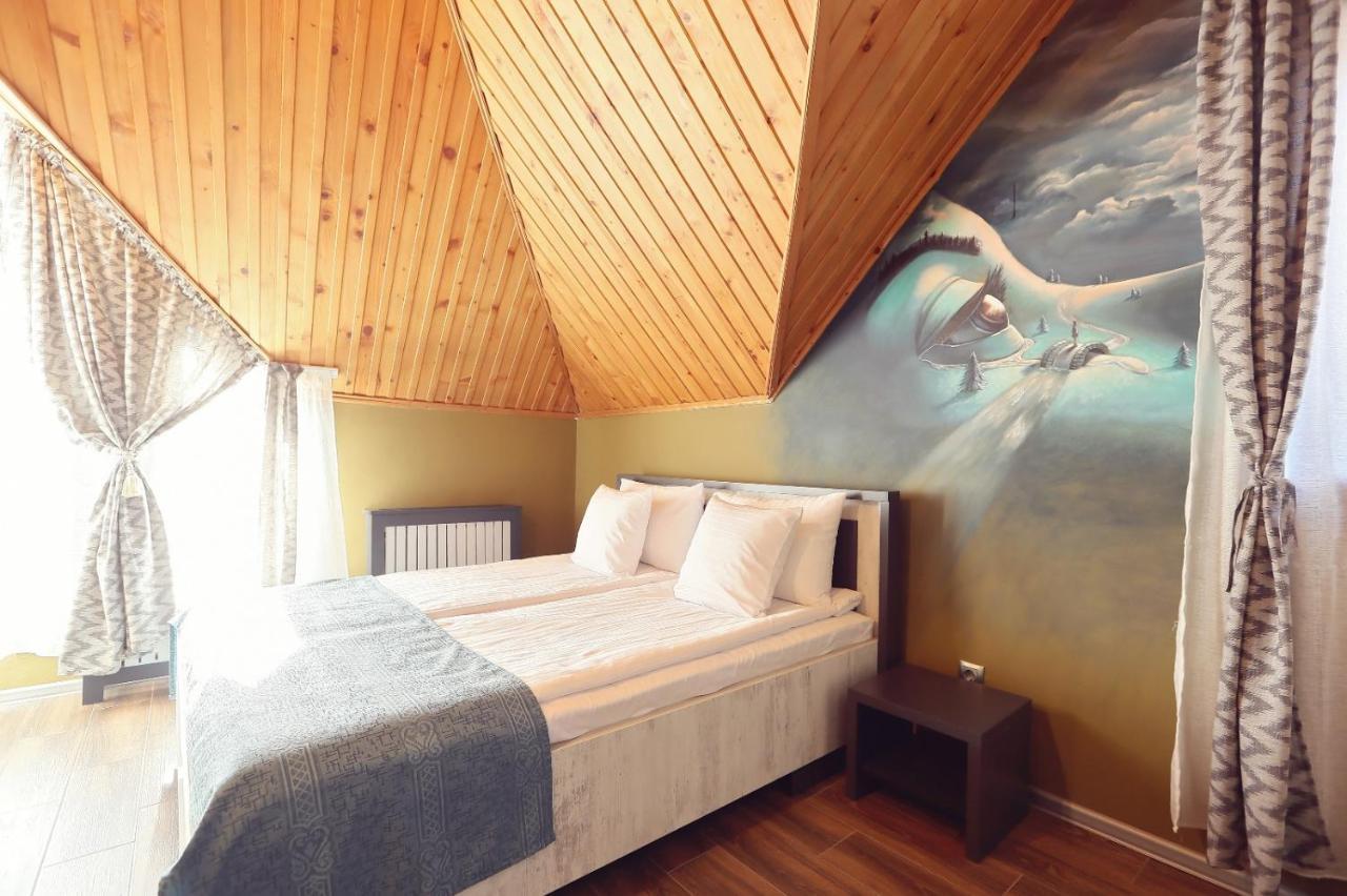 Dezire Guesthouse Baile 1 Mai Ngoại thất bức ảnh